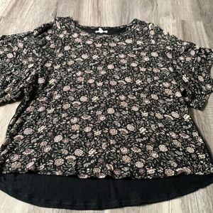 Maurice’s flutter short sleeve top